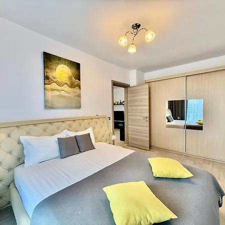 Alezzi Mamaia Nord Apartament